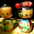 Tradiční japonské ručně malované dřevěné figurky